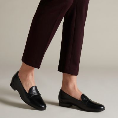 clarks un blush go loafers