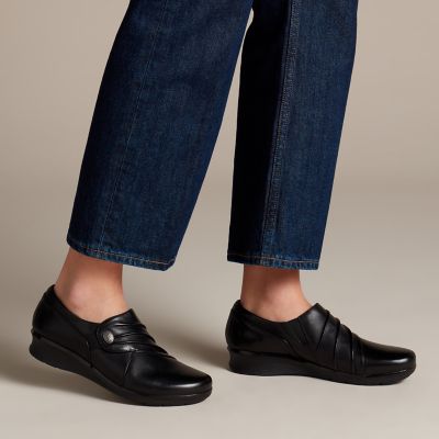 clarks women's hope race loafer