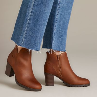 clarks verona leather booties