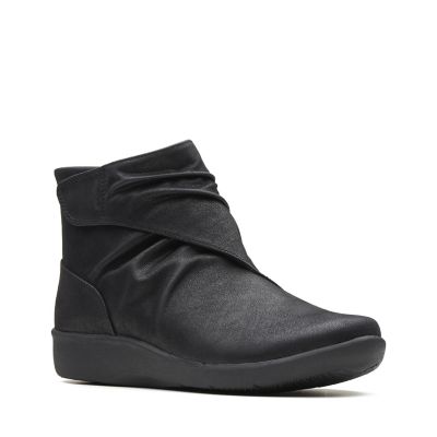 clarks sillian tana wedge bootie