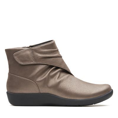 clarks sillian tana bootie