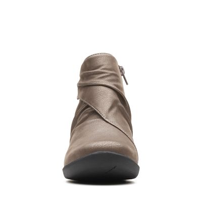 clarks womens sillian tana bootie flat heel