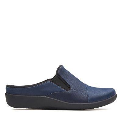 clarks clogs womens