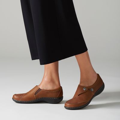 clarks women's ashland lane q