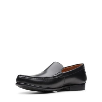 claude plain clarks