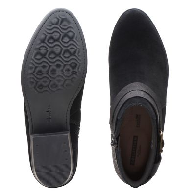 clarks addiy cora boots