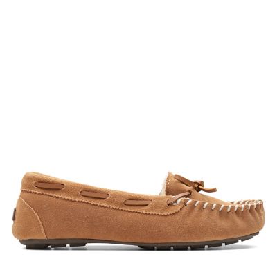 clarks moccasin slippers