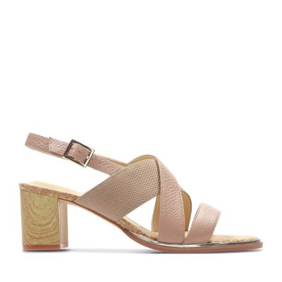 clarks women's sandals leather