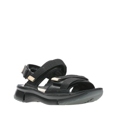 tri walk clarks