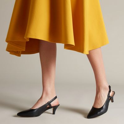 clarks slingback pumps