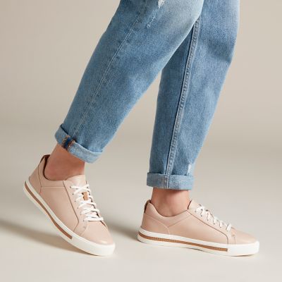 clark touareg shoes