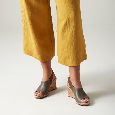 clarks sandals botanic ivy