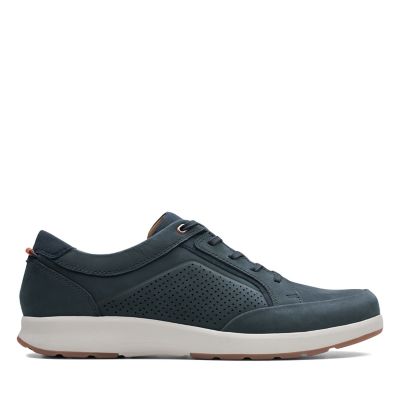 clarks nubuck mens shoes