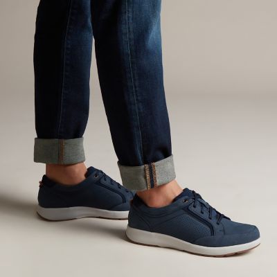 navy nubuck clarks