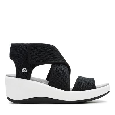 clarks cloudsteppers sandals canada