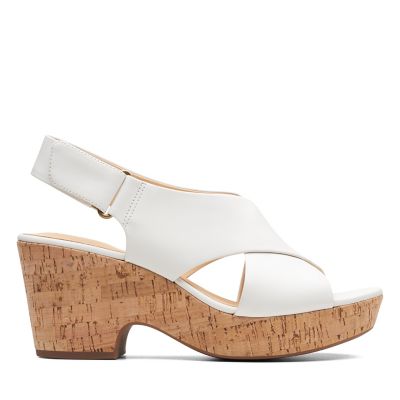 clarks womens white sandals