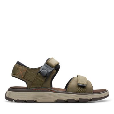 clarks walking sandals mens