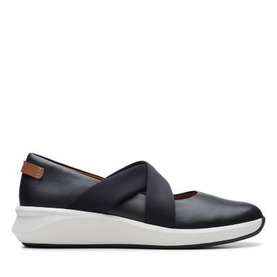 clarks womens unstructured shoes