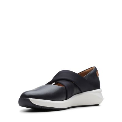 un rio cross clarks