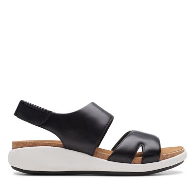 clarks ladies unstructured sandals