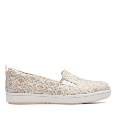 clarks cloudsteppers espadrille