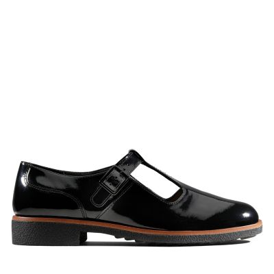 clarks black patent leather shoes