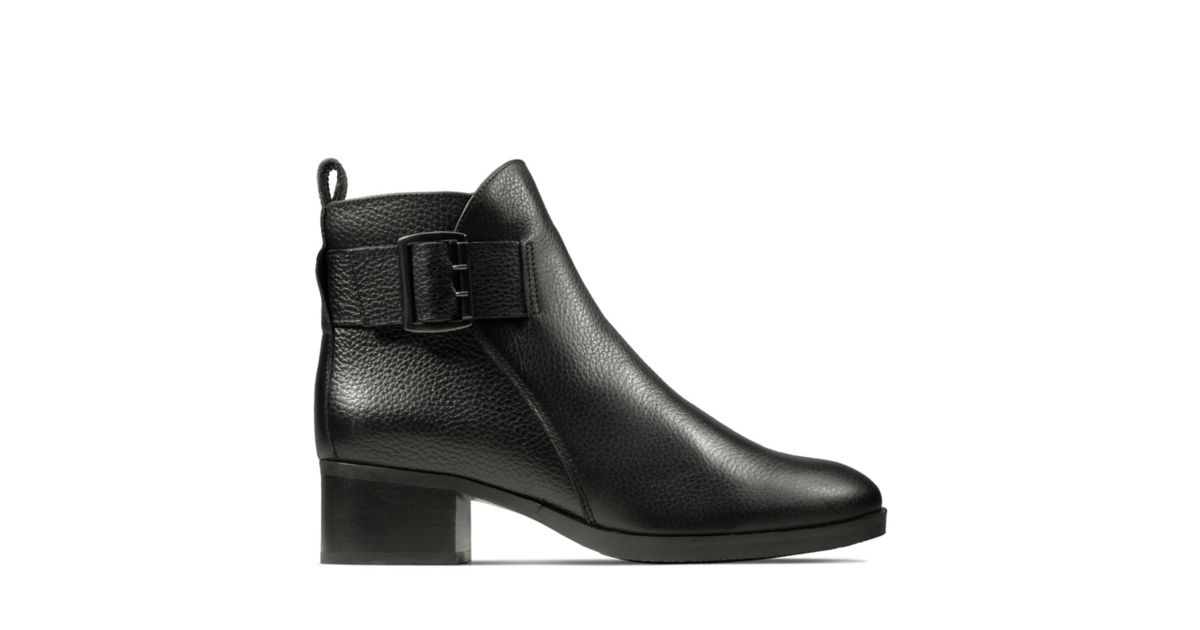 clarks mila charm boot