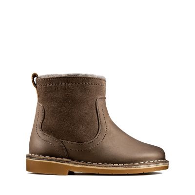 clarks kids winter boots