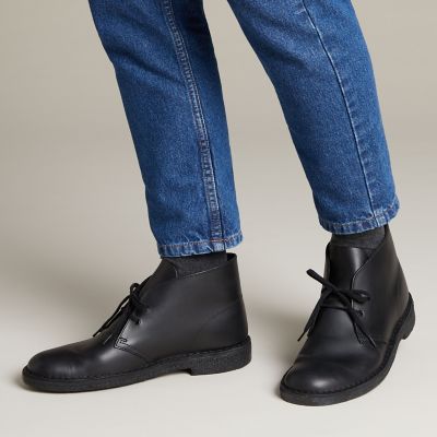 clarks desert boots black