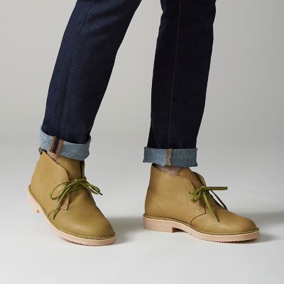 clarks desert boot gtx