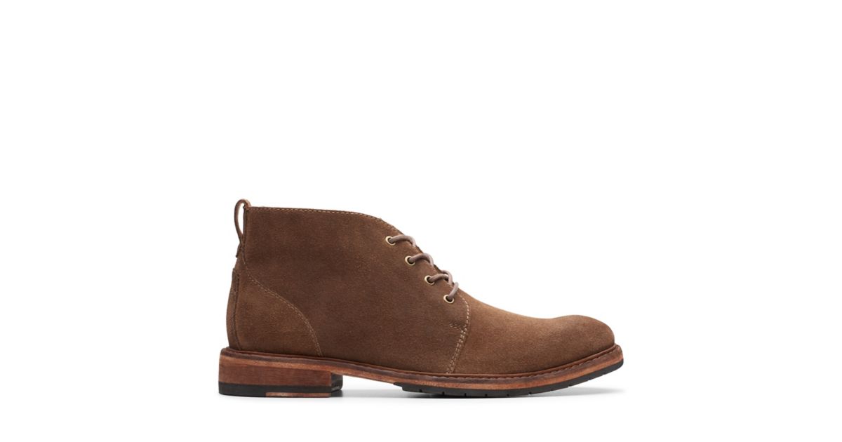 clarkdale chukka boot