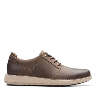 clarks casual sneakers