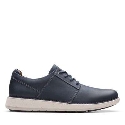 mens clarks wallabees on sale 59.99 new