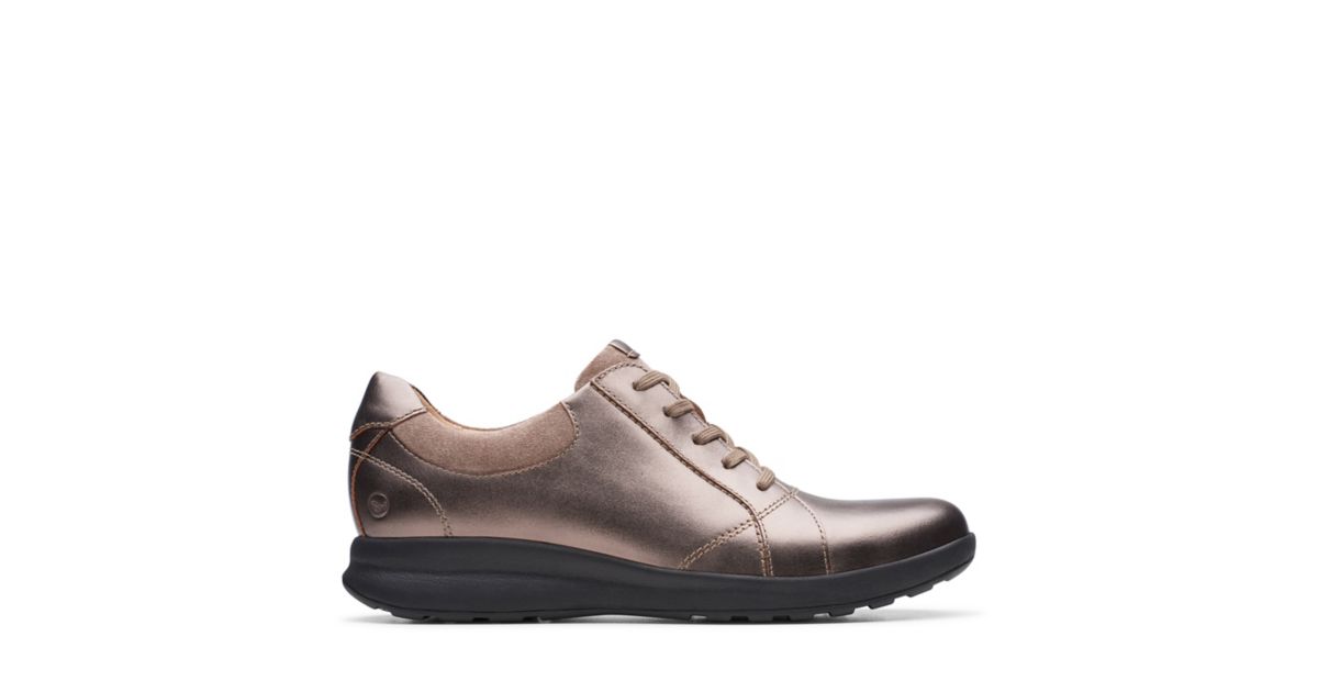 clarks un adorn lace pebble