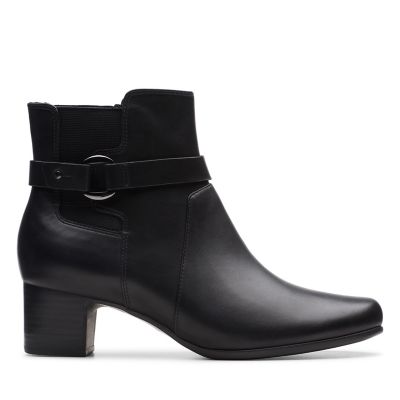 clarks ankle boots