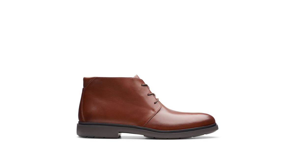 un tailor cap tan leather