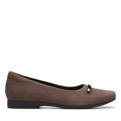 clarks taupe suede