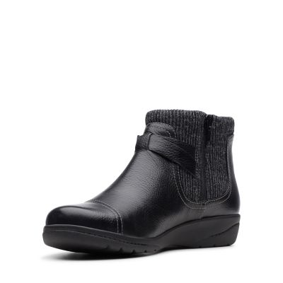 clarks women's cheyn kisha ankle boot