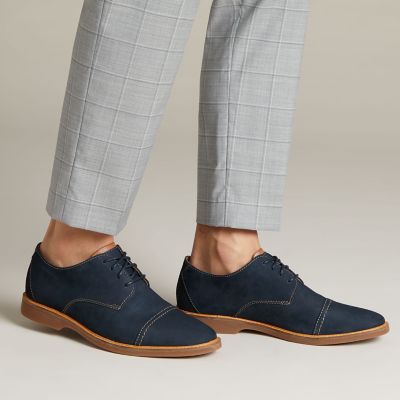 clarks navy nubuck