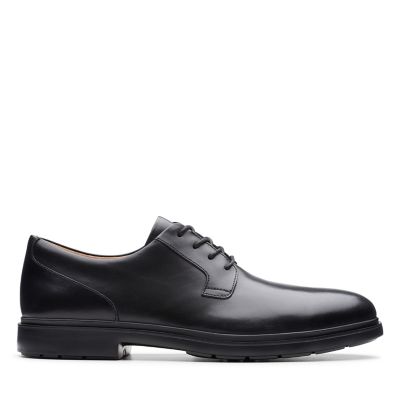 clarks mens patent leather shoes