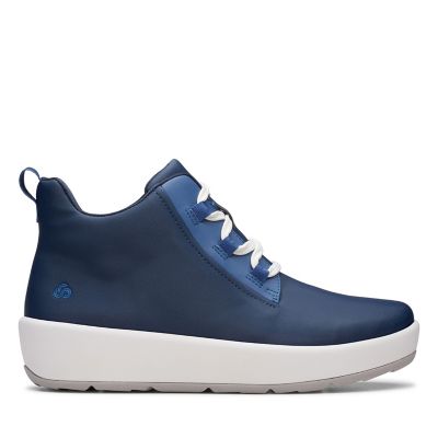 clarks cloudsteppers waterproof