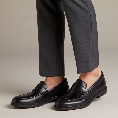 clarks un tailor view