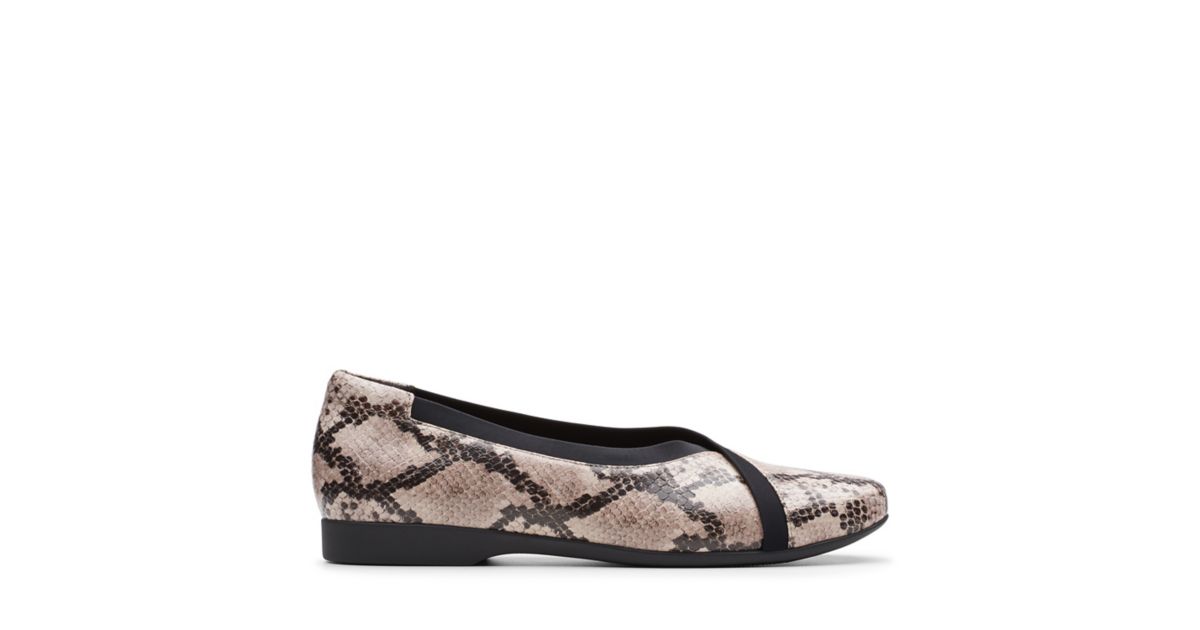 clarks un darcey ease 2