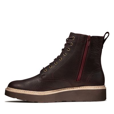 clarks pine trace boots