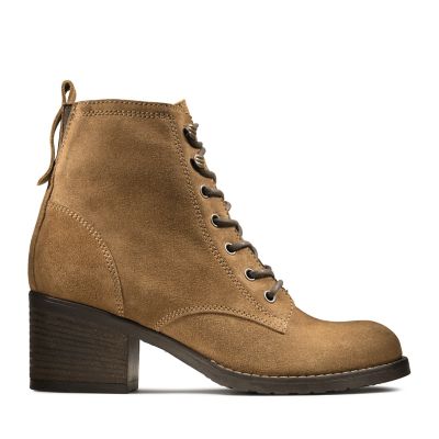 clarks thornby lace ankle boot