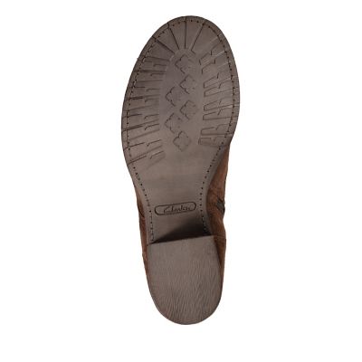 clarks thornby boots