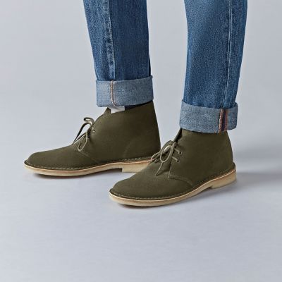 olive green clarks desert boots