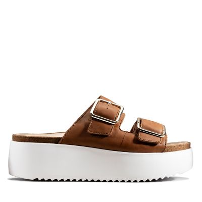 clarks flatform sandals