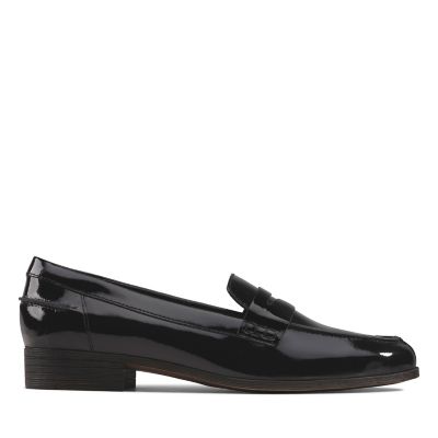 clarks patent leather loafers