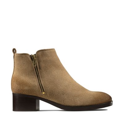 clarks high heel boots